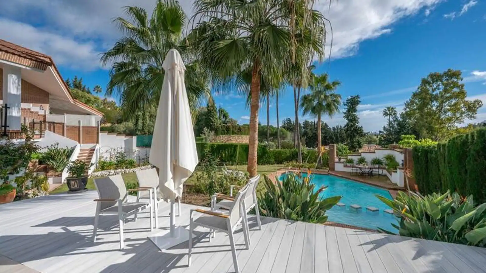 Terraza de Casa o chalet de alquiler en Estepona con Aire acondicionado, Jardín privado y Terraza