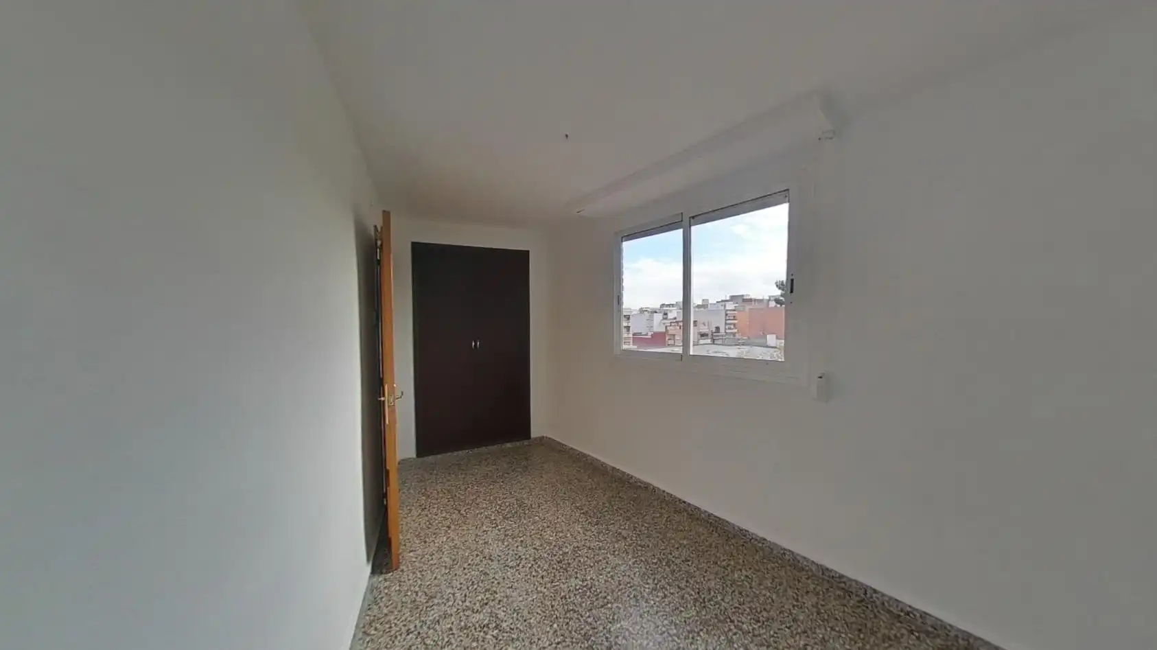 Bedroom of Flat for sale in Torrent