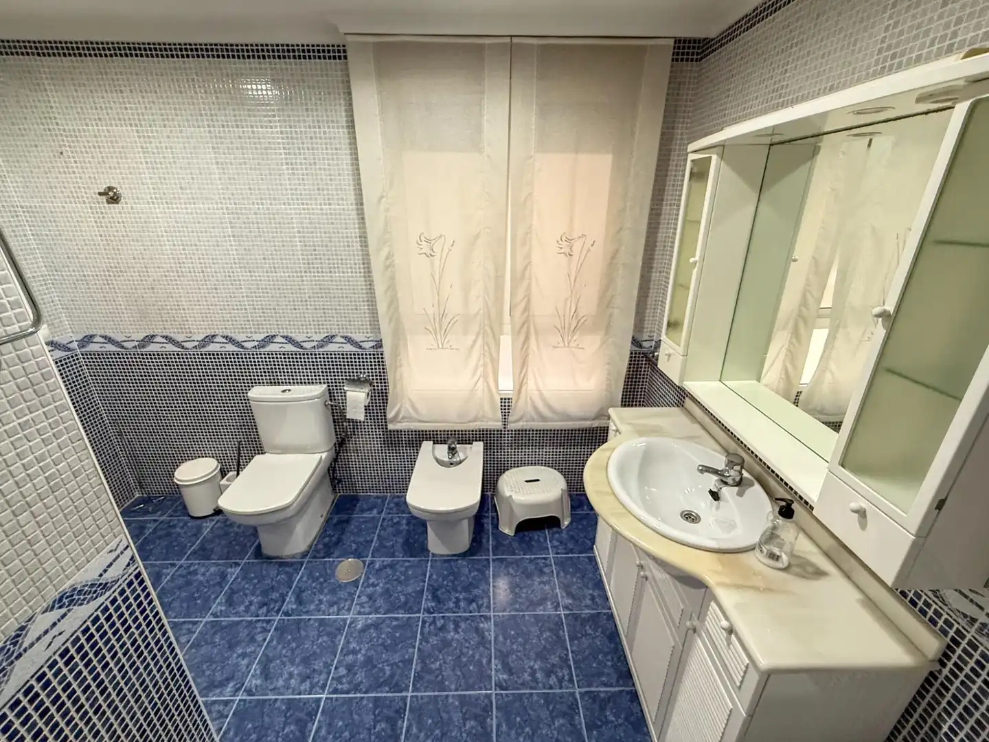 Baño de Piso en venta en Callosa de Segura con Aire acondicionado, Trastero y Amueblado