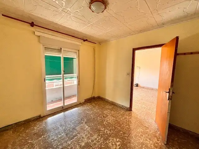 Habitación de Apartamento en venta en Elda