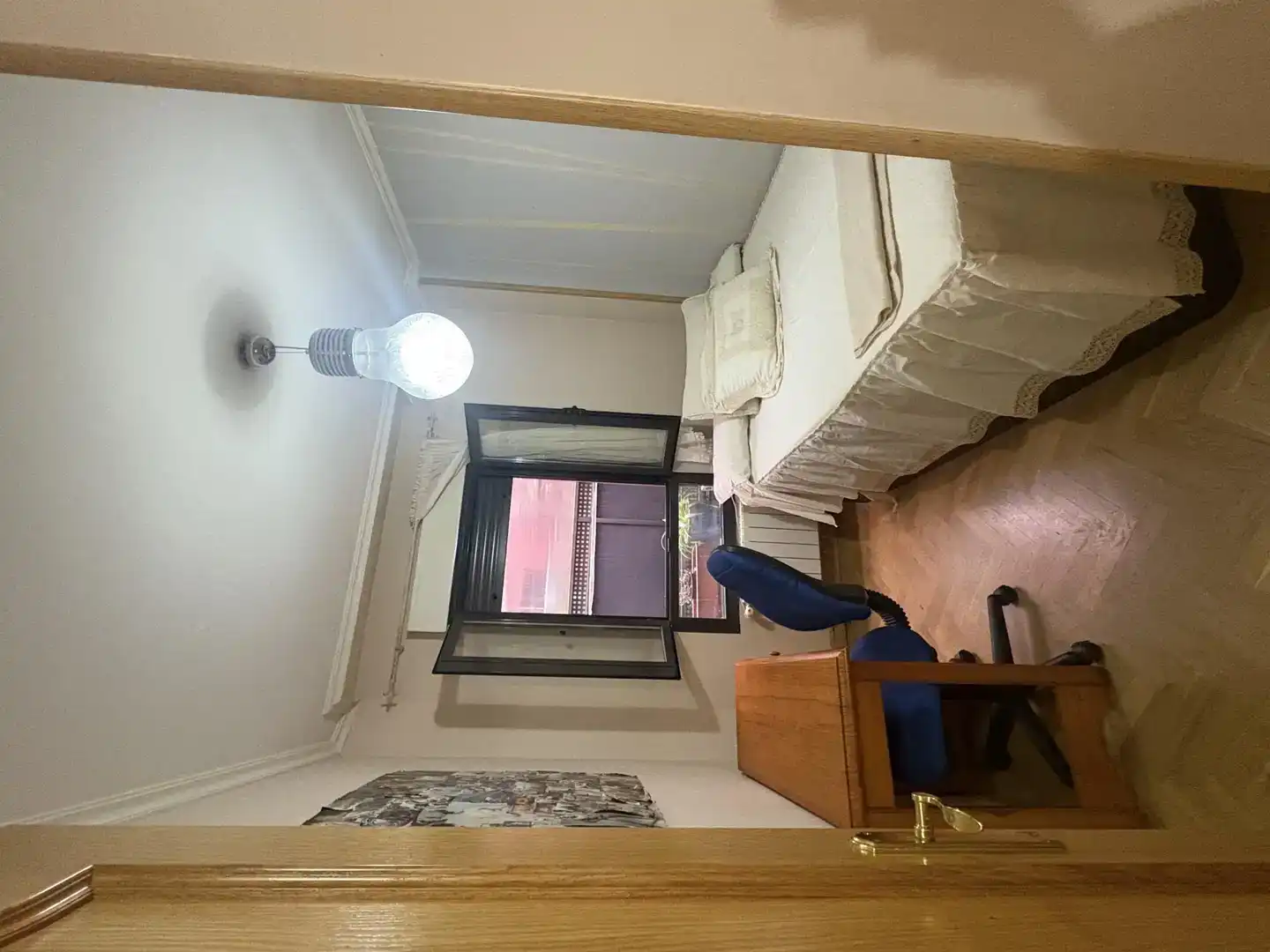 Habitación de Piso en venta en Cantalejo con Parquet, Amueblado y Balcón