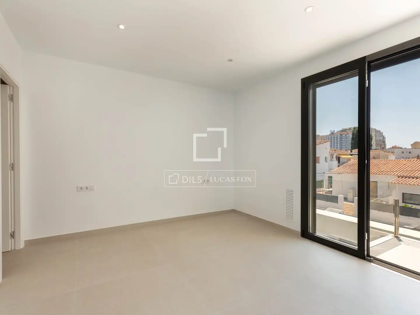 Chalet con terraza en venta en Requesens, imagen 9