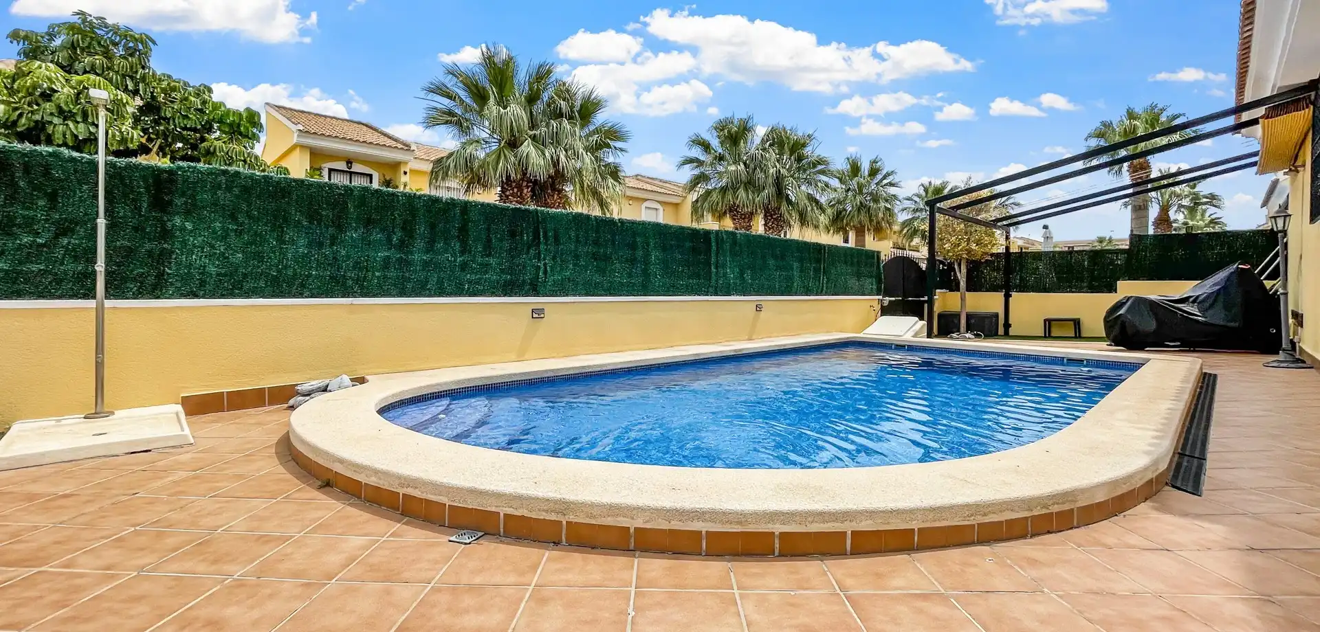 Piscina de Casa o xalet en venda en Orihuela amb Aire condicionat, Terrassa i Traster