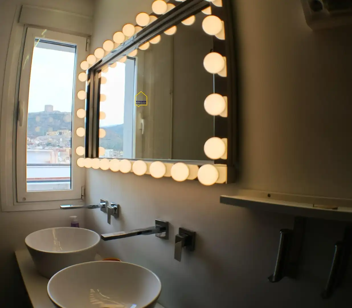 Badezimmer von Wohnung zum Verkauf in Lorca mit Abstellraum und Balkon