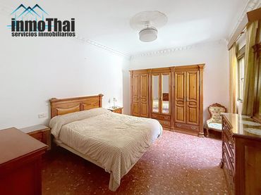Mixte résidentiel à vendre à Calle Virgo