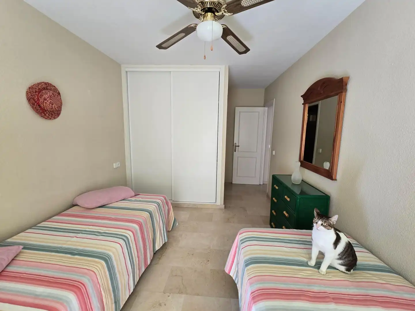 Apartment with pool to rent in Playa de los Boliches, imagen 35
