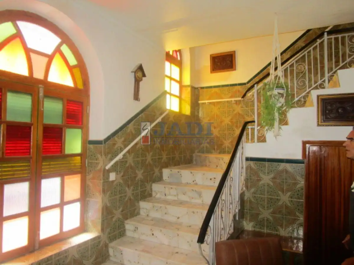 Casa o chalet en venta en San Carlos del Valle con Terraza, Trastero y Amueblado