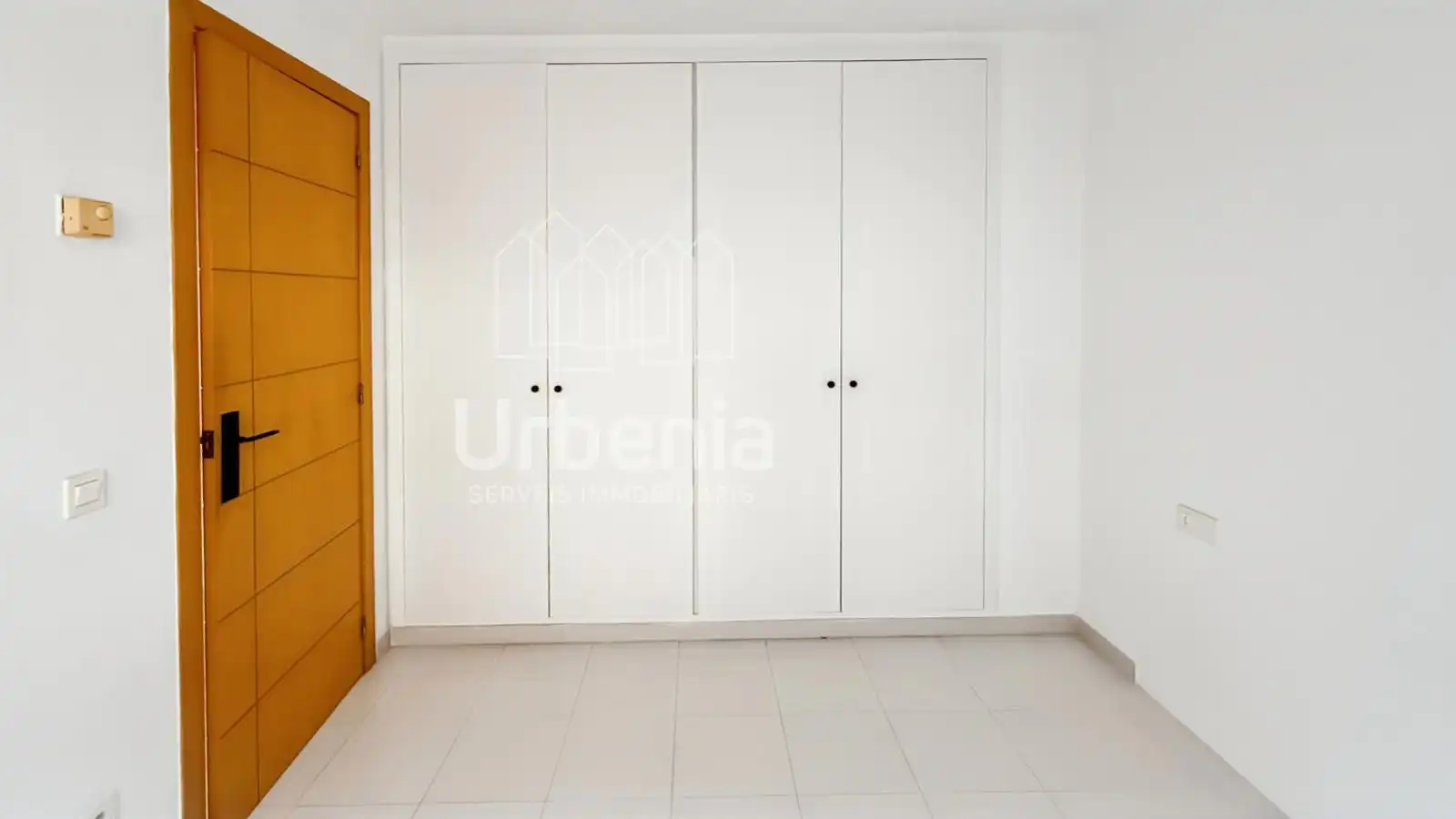 Habitación de Piso en venta en Mataró con Calefacción y Trastero
