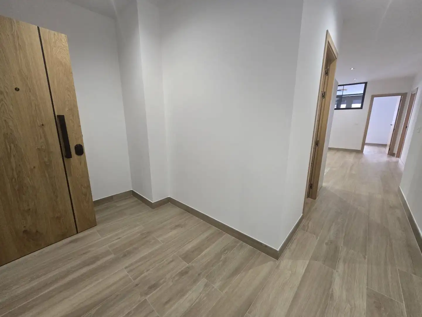 Flat with lift to rent in JOSE LAGUILLO, imagen 2