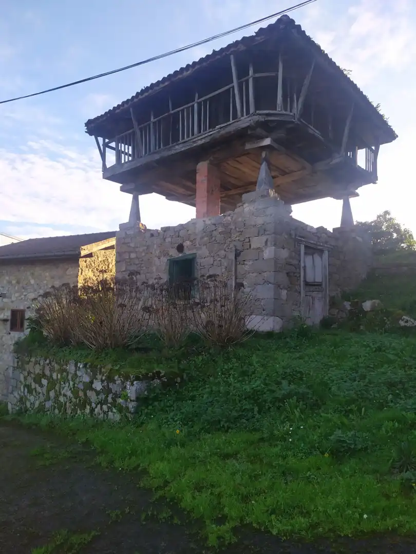 Exterior view of Houses for sale in Pravia  with Heating, Private garden and Storage room