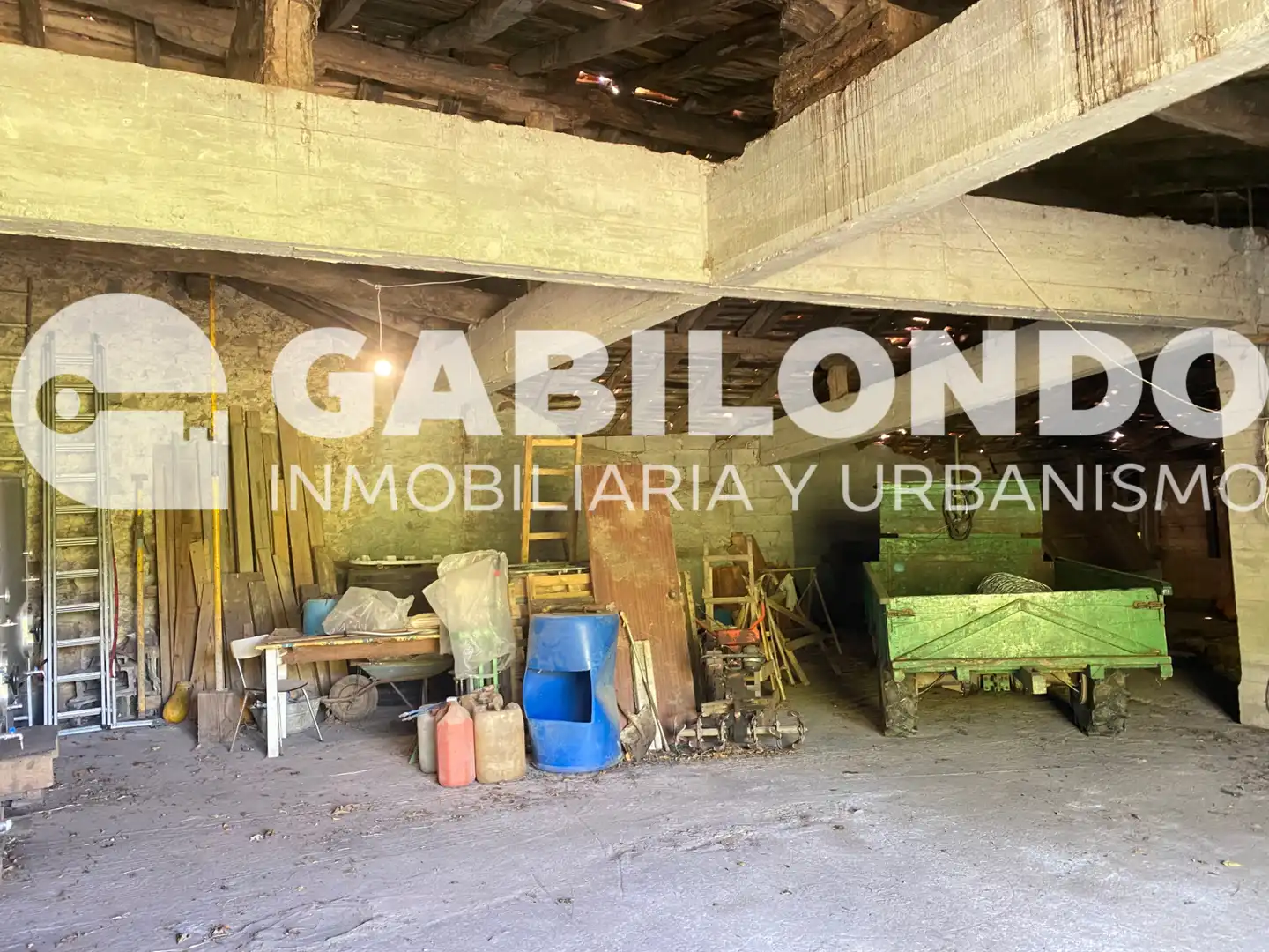Parking de Casa adosada en venta en Elgoibar con Jardín privado, Trastero y Horno