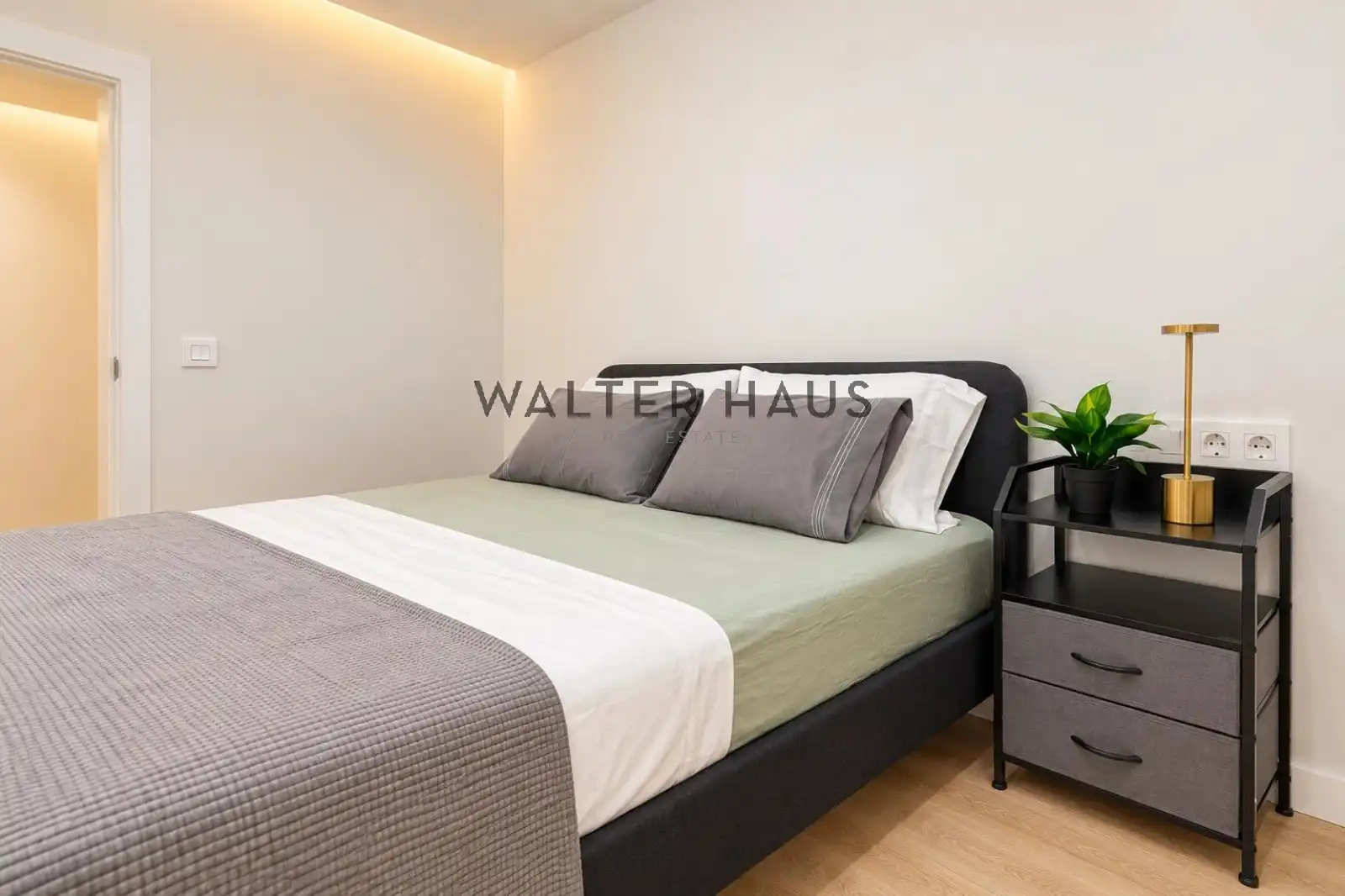 Appartement avec ascenseur à louer à Paseo de la Reina Cristina, imagen 24