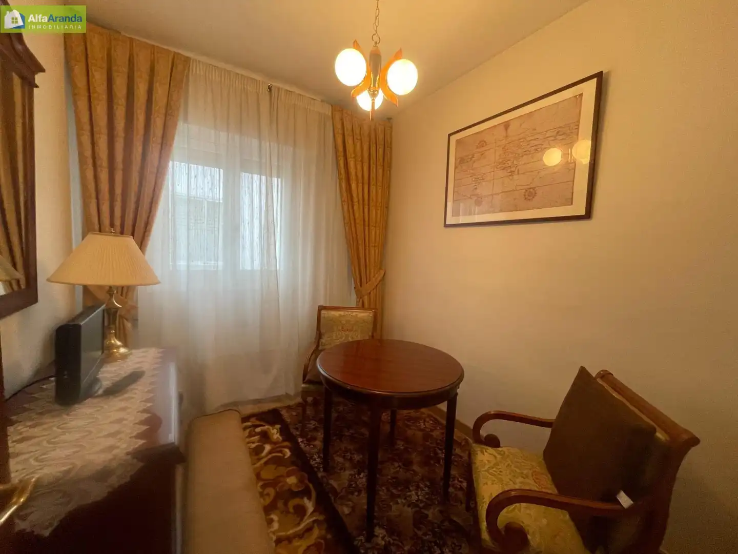 Schlafzimmer von Wohnung zum Verkauf in Roa mit Heizung, Möbliert und Balkon
