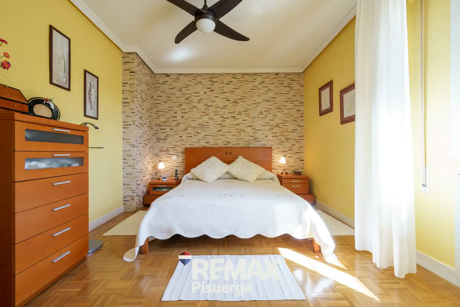 Casa o xalet en venda a Calle de Santa Isabel, 11, Renedo de Esgueva