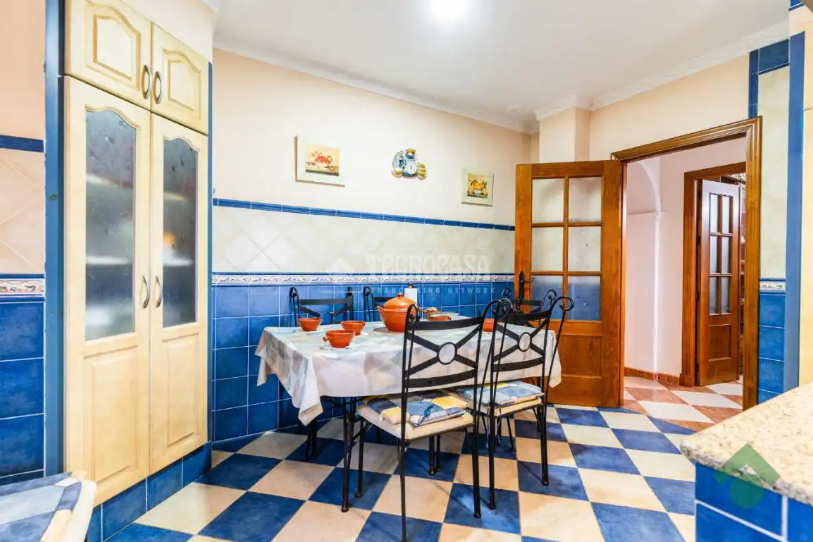 Kitchen of Country homes for sale in Jerez de la Frontera  with Air Conditioner