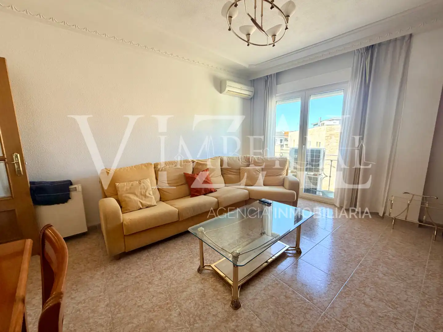 Living room of Flat for sale in Illescas  with Air Conditioner, Heating and Terrace