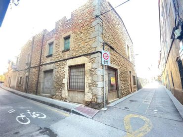 Terreny residencial en venda a Carrer de la Caritat