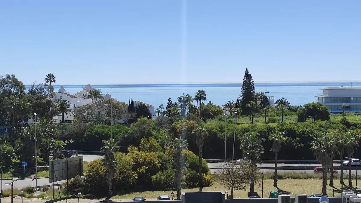 Penthouse with pool for sale in Estepona - Estepona,Centro,Avenida Juan Carlos I, imagen 6