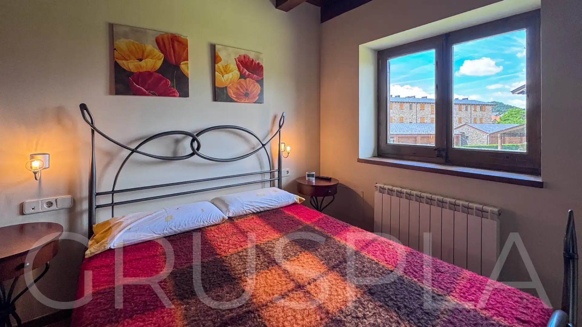 Schlafzimmer von Einfamilien-Reihenhaus zum Verkauf in Bellver de Cerdanya mit Heizung, Parkett und Gemeinschaftspool