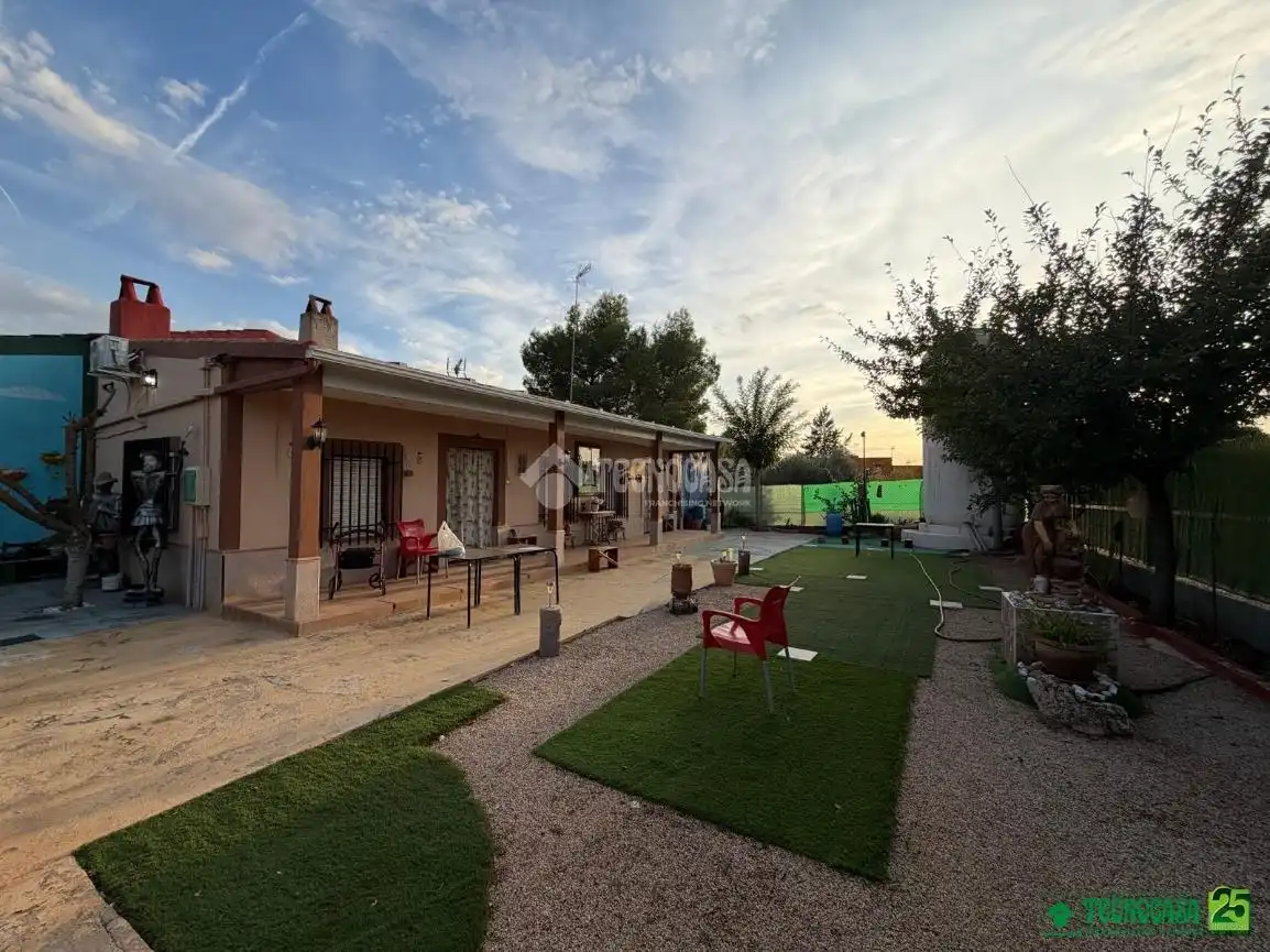 Jardí de Finca rústica en venda en Bolaños de Calatrava, Ciudad Real