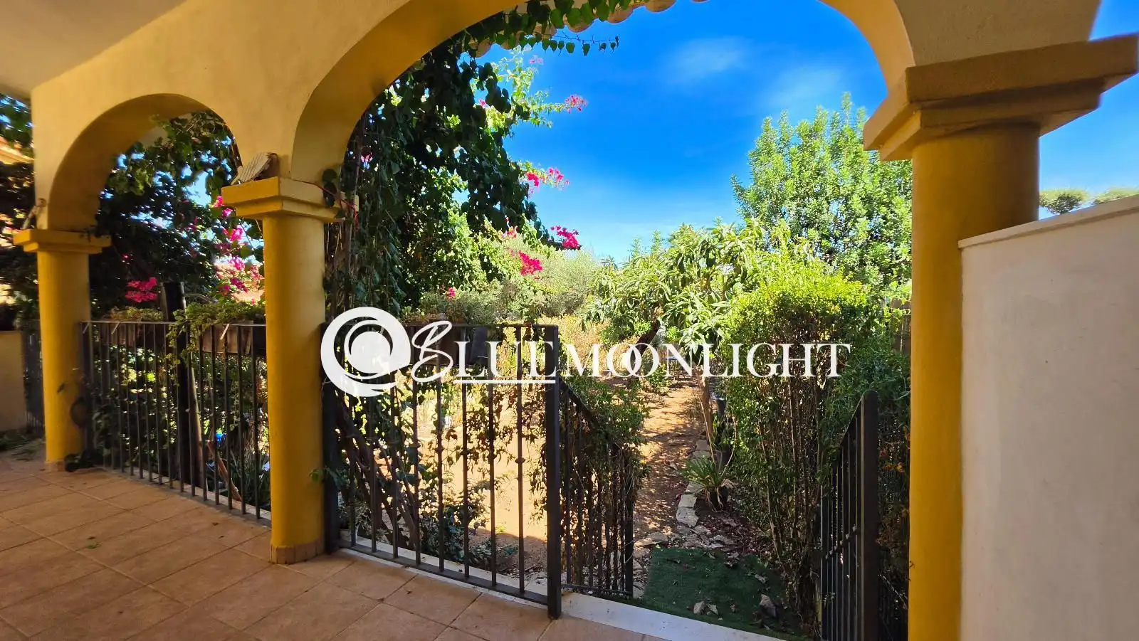 Terraced house with pool for sale in barranc de moles