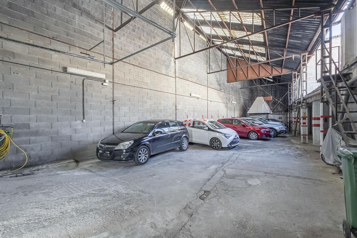 Parking of Residential for sale in  Granada Capital