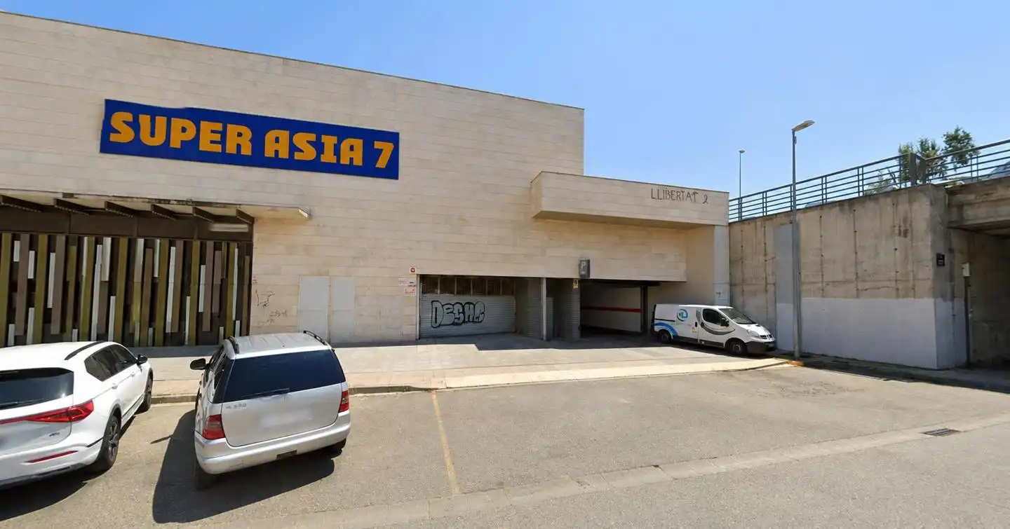Parkplatz zur Miete in De Guillem De Beziers