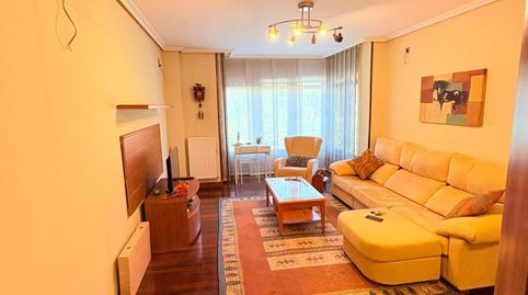 Foto 4 de Pis en venda a Güeñes, Bizkaia