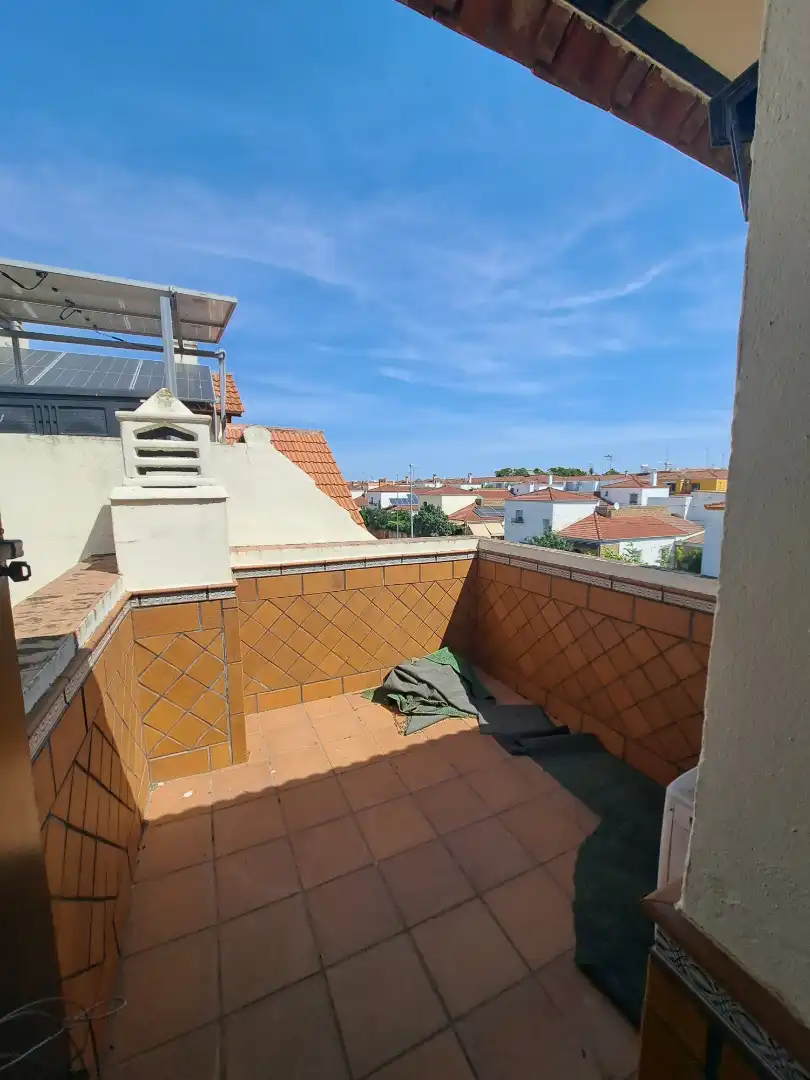 Terrassa de Casa o xalet en venda en Dos Hermanas amb Aire condicionat, Terrassa i Forn