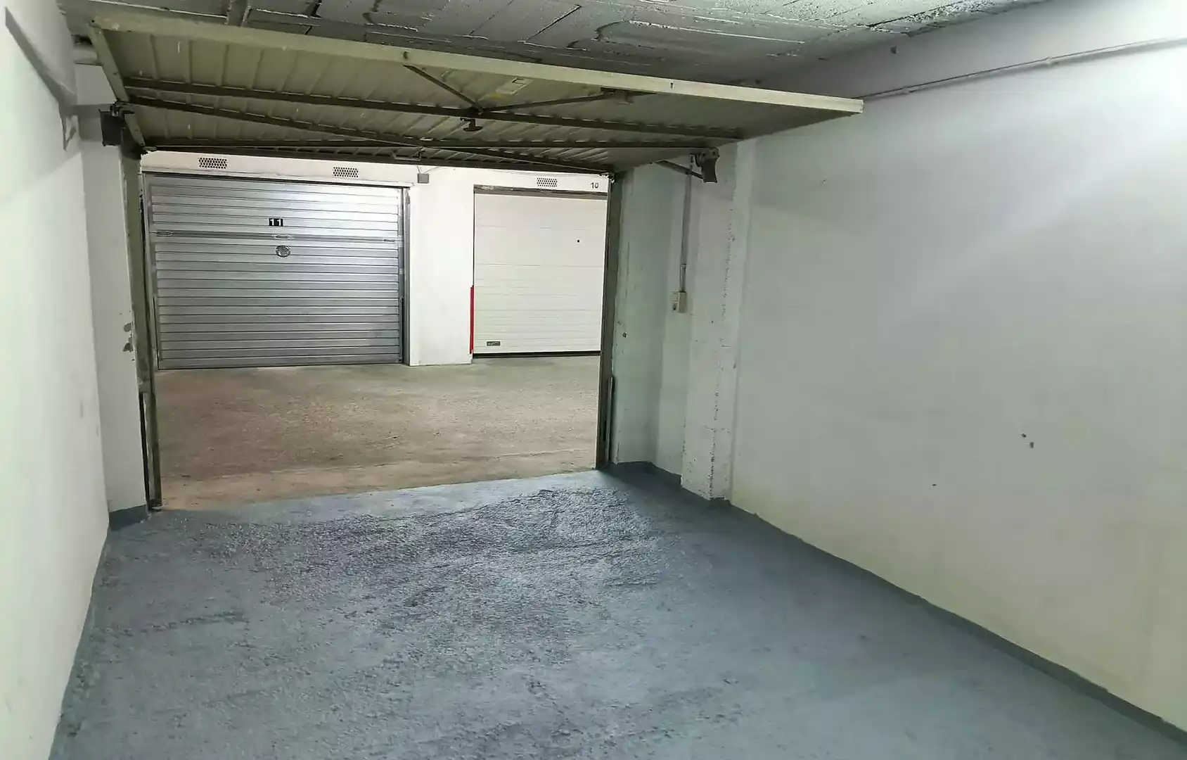 Parkplatz von Garage zum Verkauf in Roses