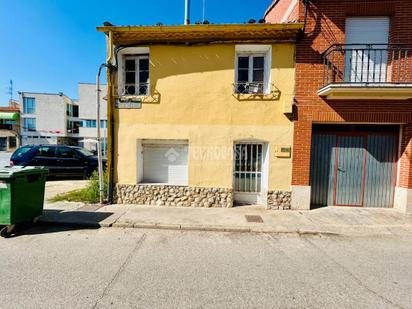 Vista exterior de Casa adosada en venda en Sardón de Duero