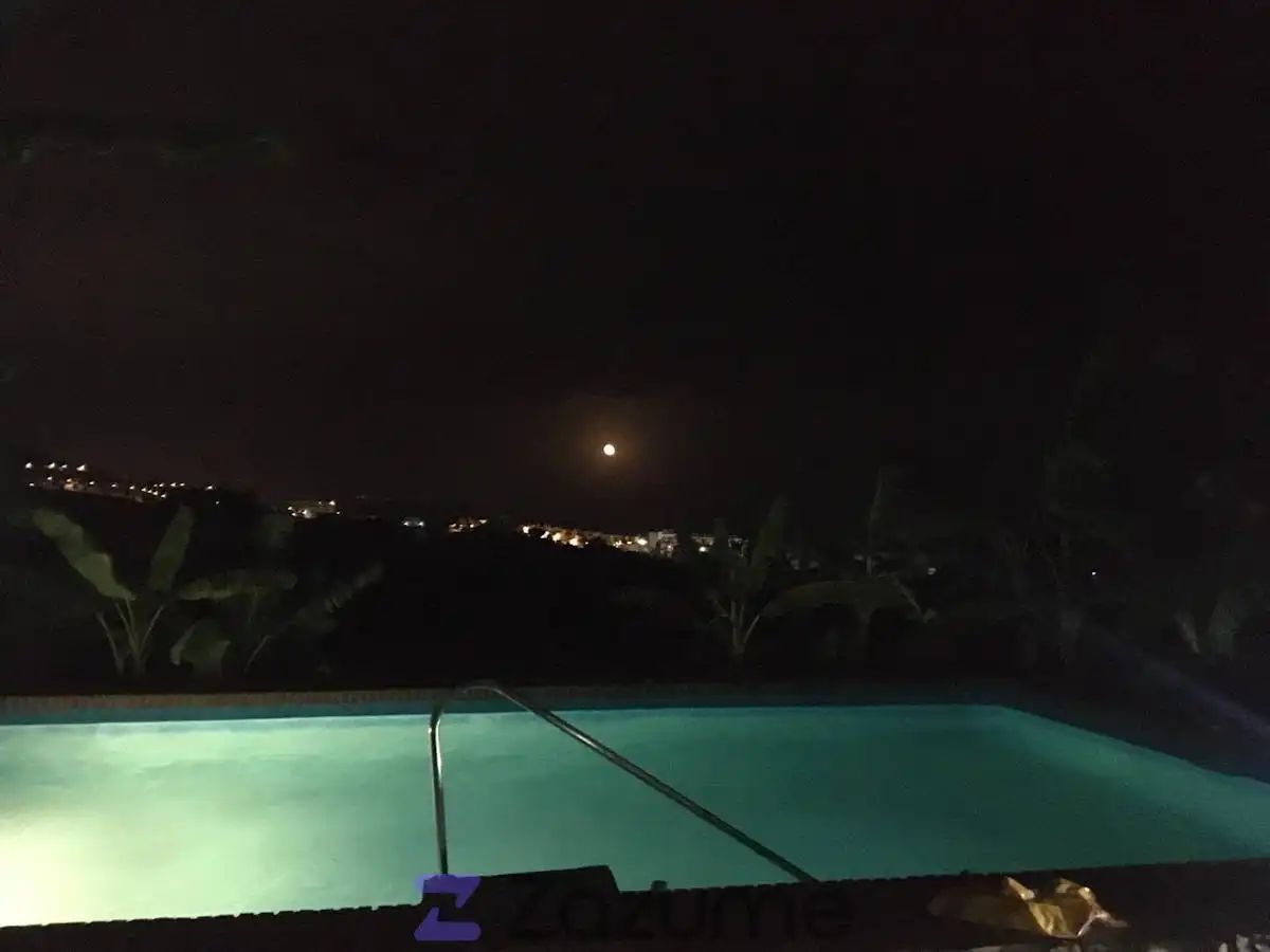 Schwimmbecken von Haus oder Chalet zur Miete in Torrox mit Privatgarten, Terrasse und Schwimmbad