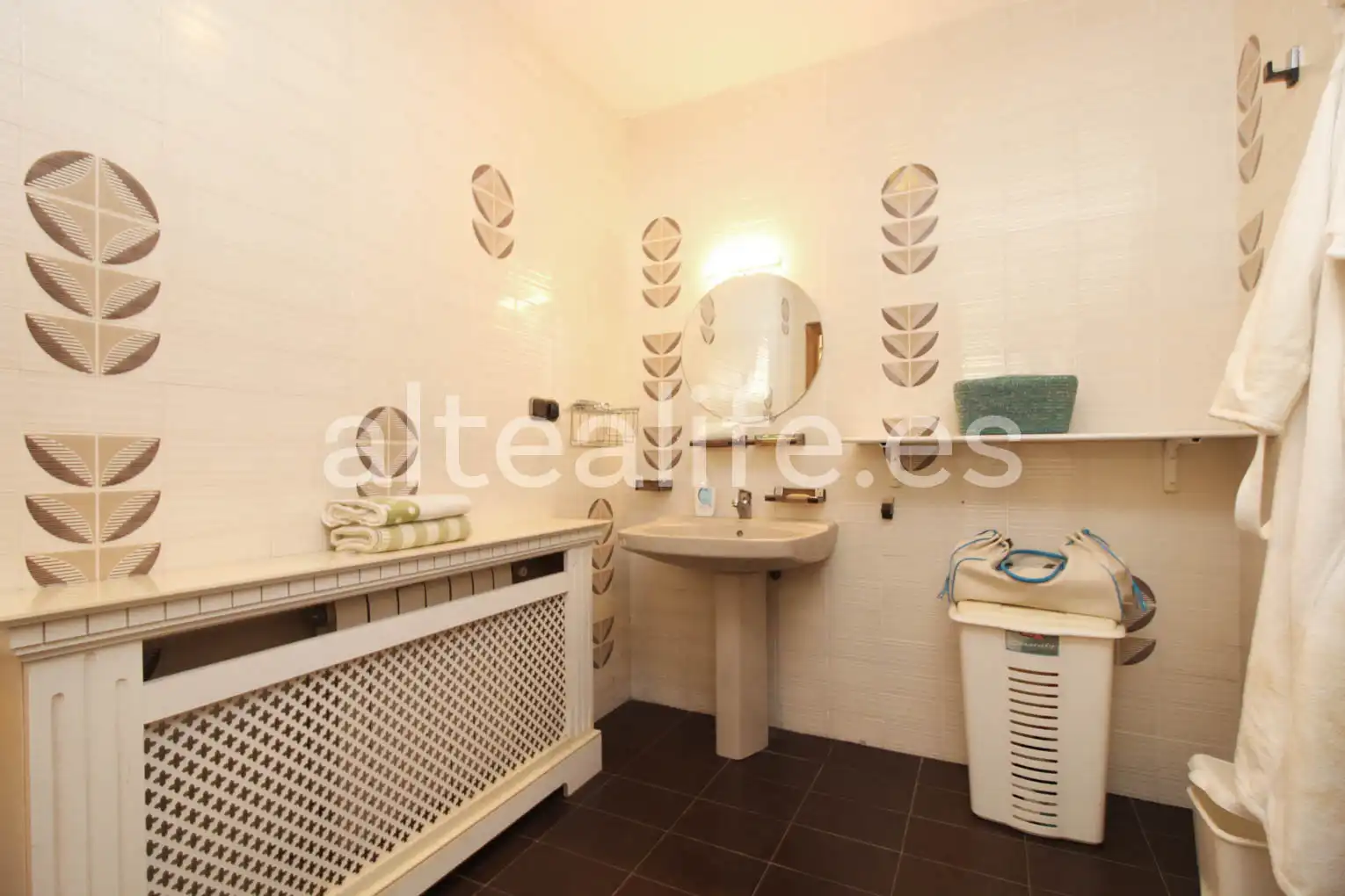 Baño de Casa o chalet en venta en La Nucia con Aire acondicionado, Jardín privado y Terraza