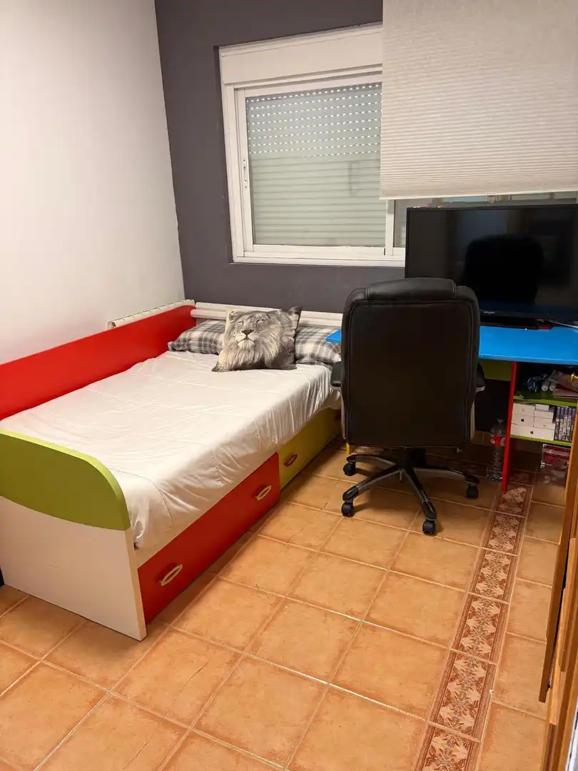 Bedroom of Detached homes for sale in Villa del Prado  with Heating, Private garden and Storage room