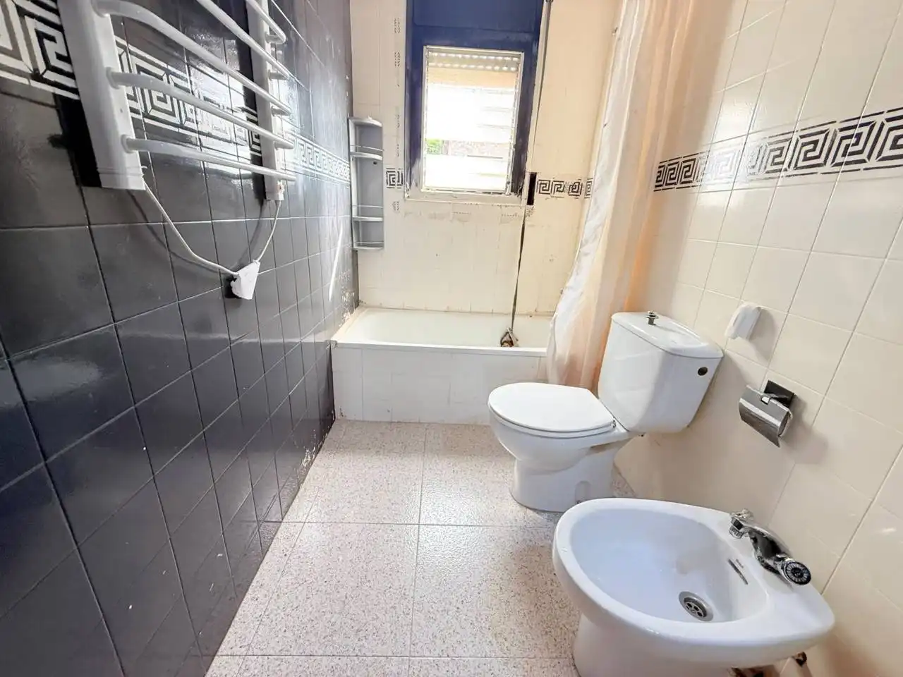 Bany de Casa o xalet en venda en Riells i Viabrea amb Jardí privat i Terrassa
