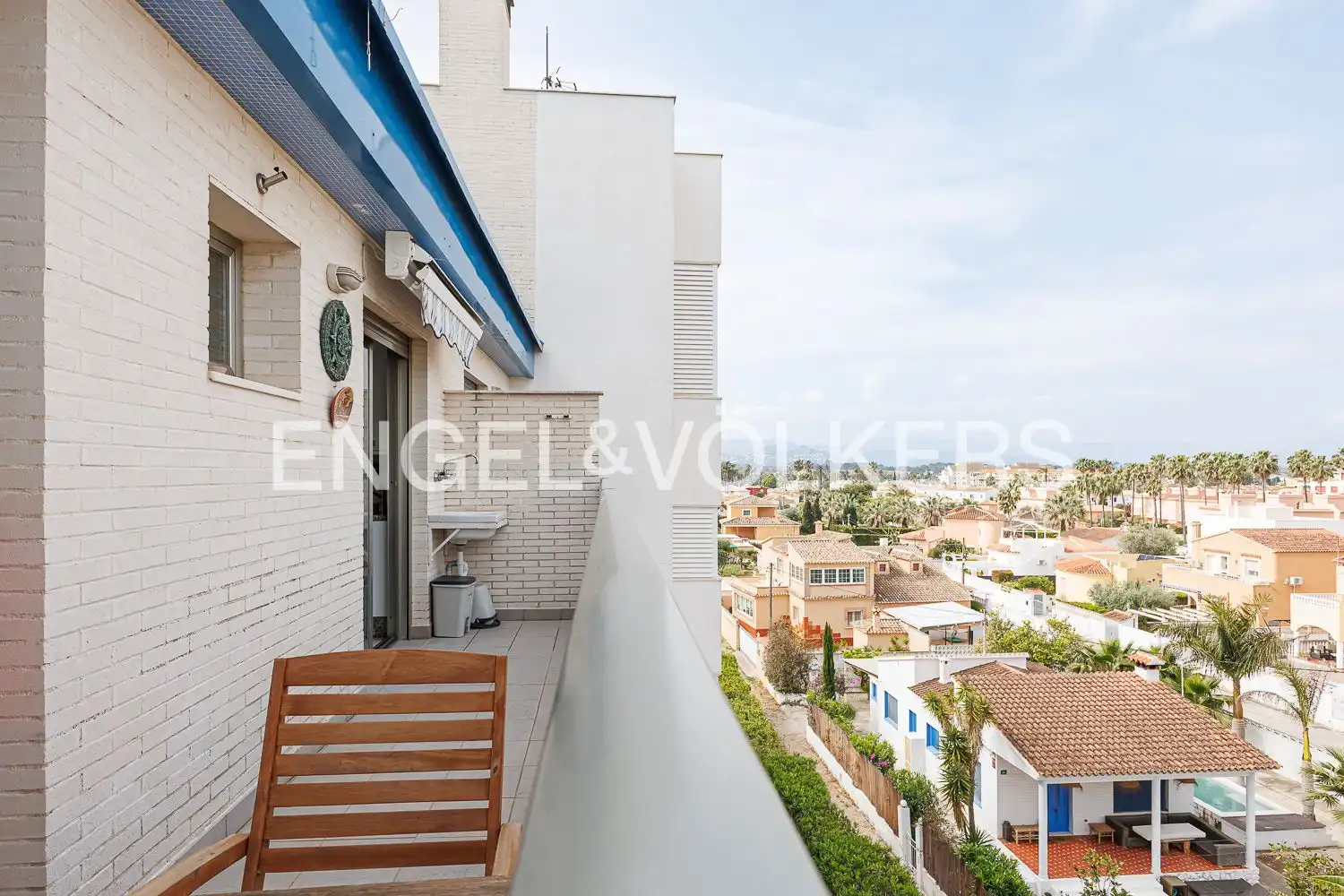 Terraza de Ático en venta en Dénia con Aire acondicionado, Calefacción y Jardín privado