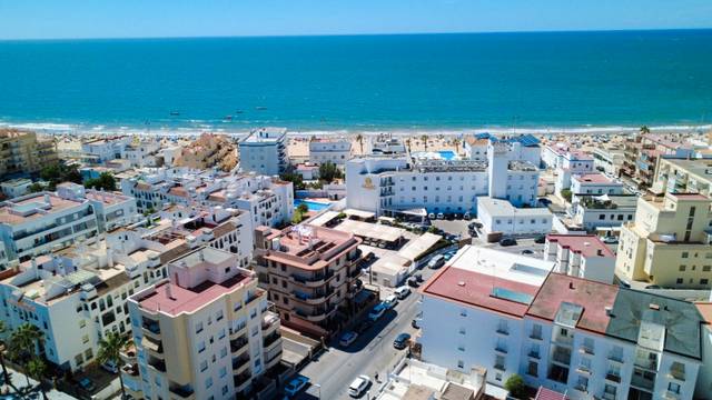 Piso en Venta en Avenida de la Cruz Roja en Playa de la Regla