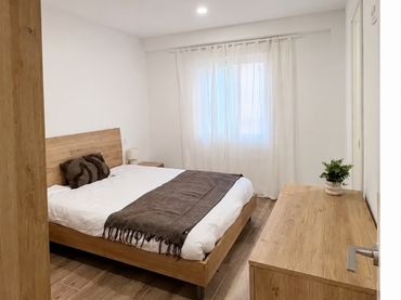 Flat for sale in Avenida Rosalía de Castro