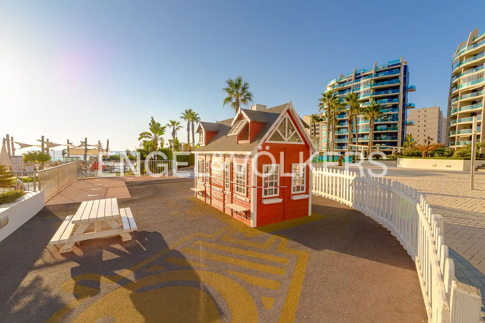 Außenansicht von Erdgeschoss zum Verkauf in Torrevieja mit Klimaanlage, Heizung und Terrasse