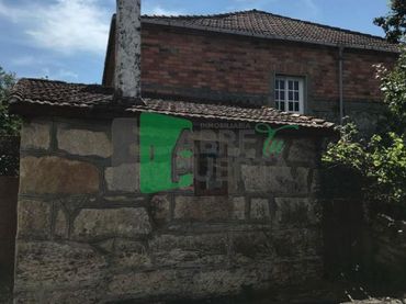 Casa rústica amb jardí en venda a Vilamarín
