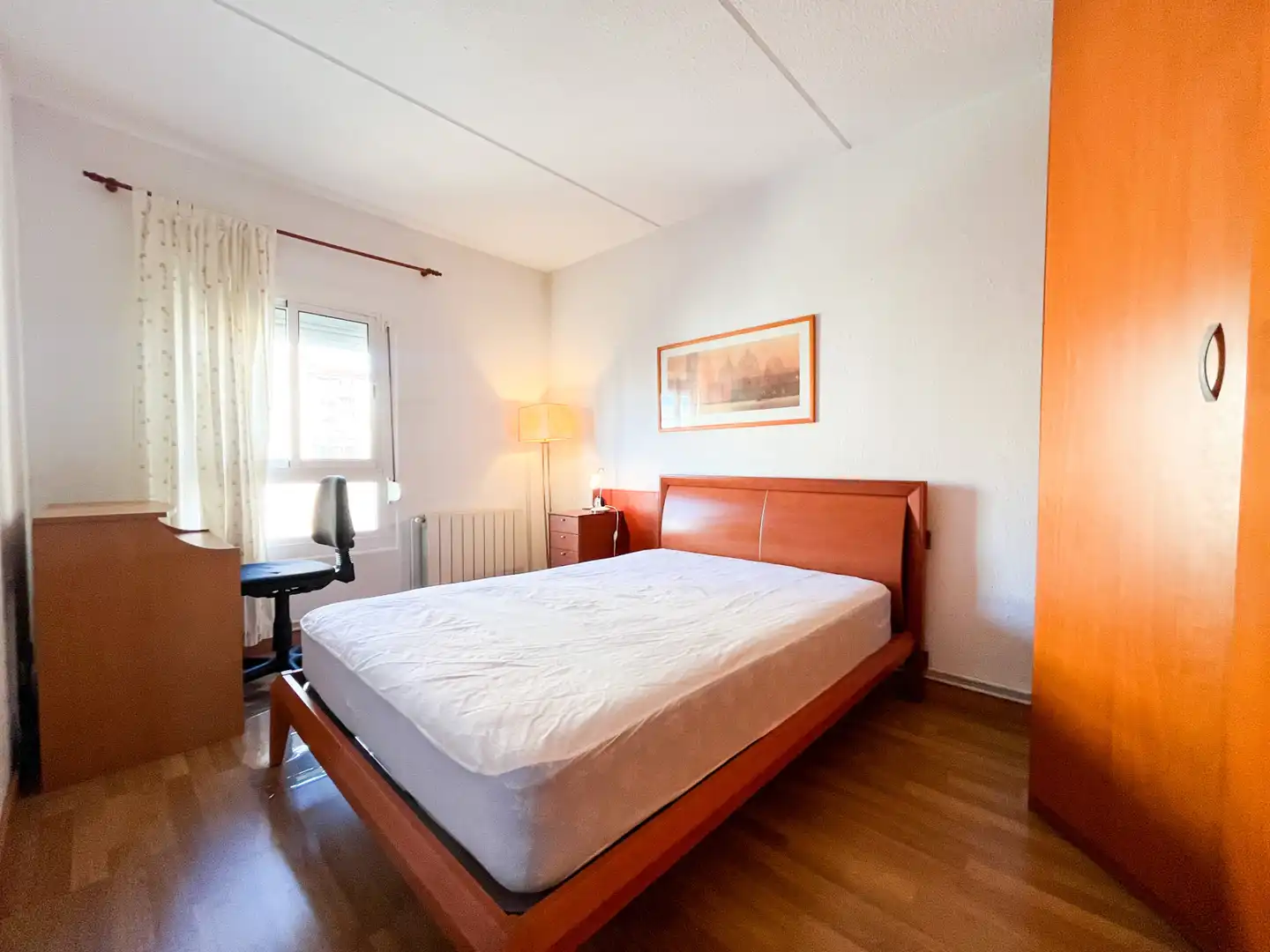 Habitación de Piso de alquiler en Cerdanyola del Vallès con Aire acondicionado, Calefacción y Parquet
