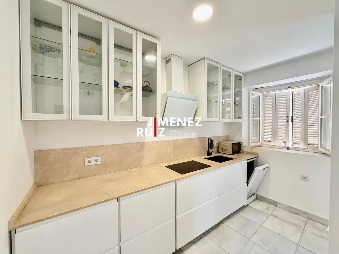 Kitchen of Flat for sale in El Puerto de Santa María  with Balcony