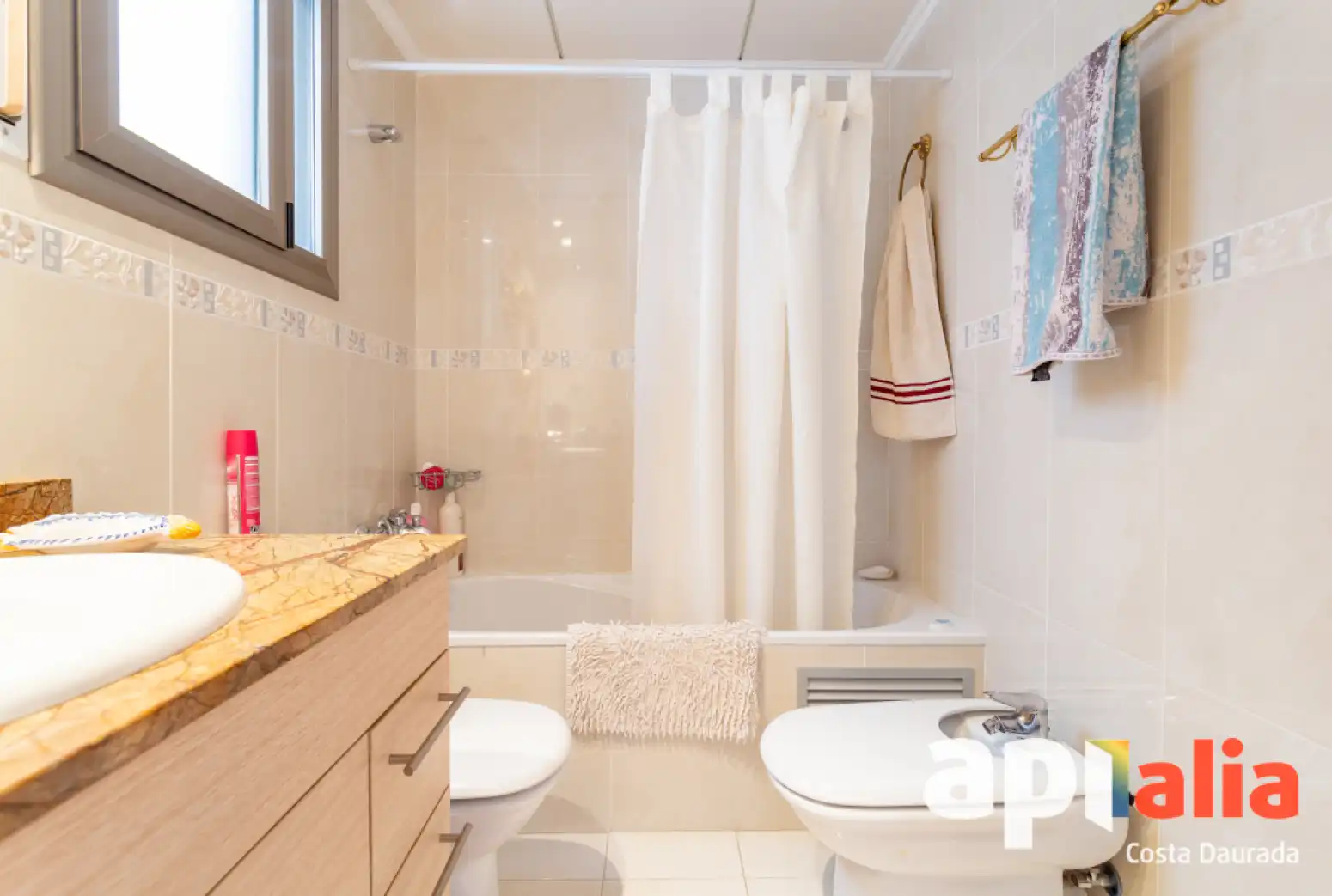 Bathroom of Flat for sale in Cambrils  with Heating, Parquet flooring and Swimming Pool