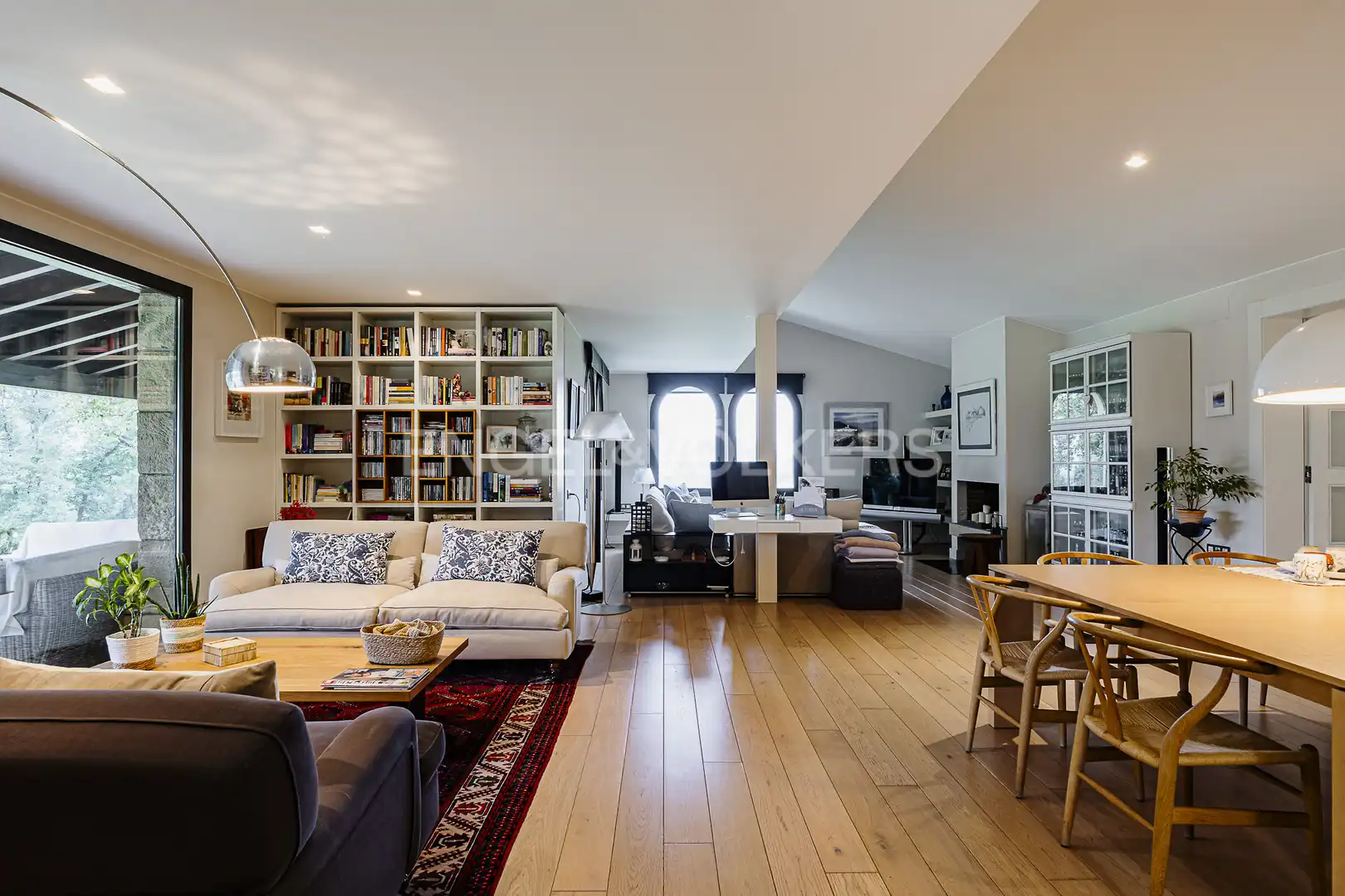 Wohnzimmer von Country house zum Verkauf in Torelló mit Klimaanlage, Heizung und Privatgarten