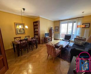 Living room of Flat for sale in León Capital   with Heating, Terrace and Storage room