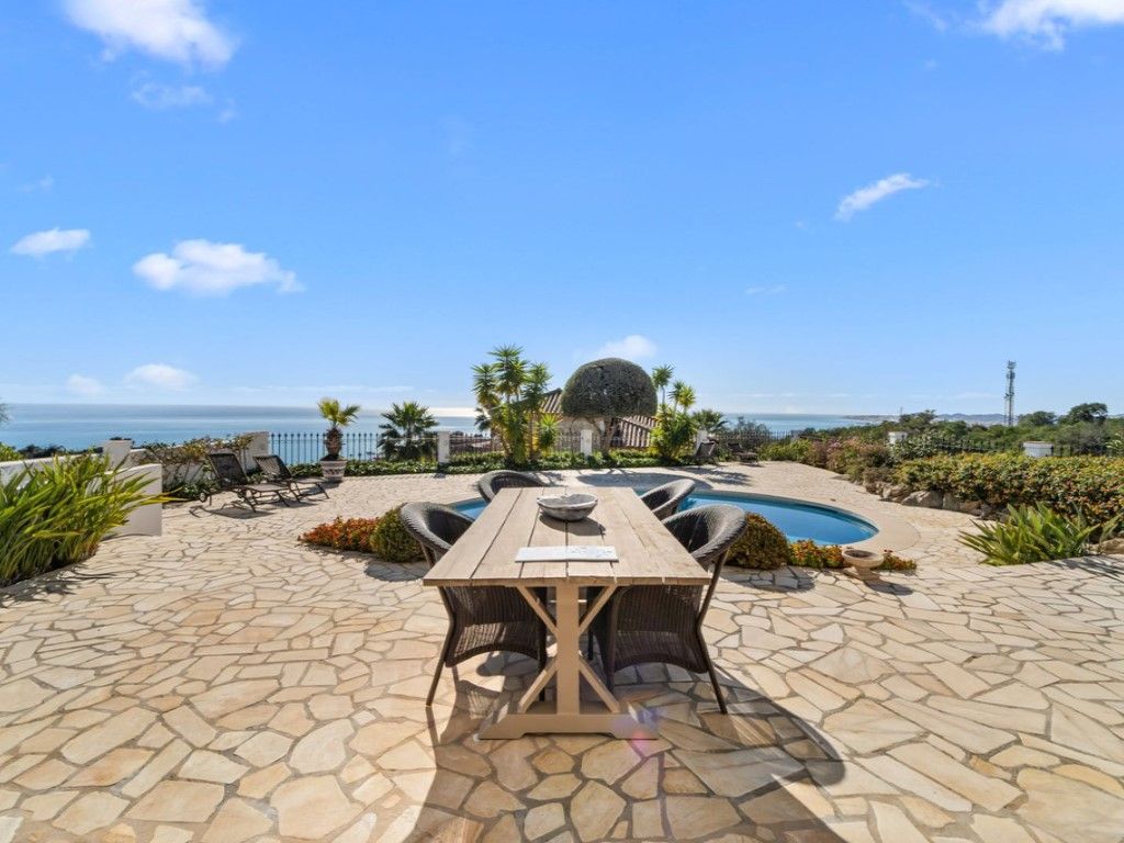 Terrace of House or chalet for sale in Benalmádena  with Air Conditioner, Heating and Private garden