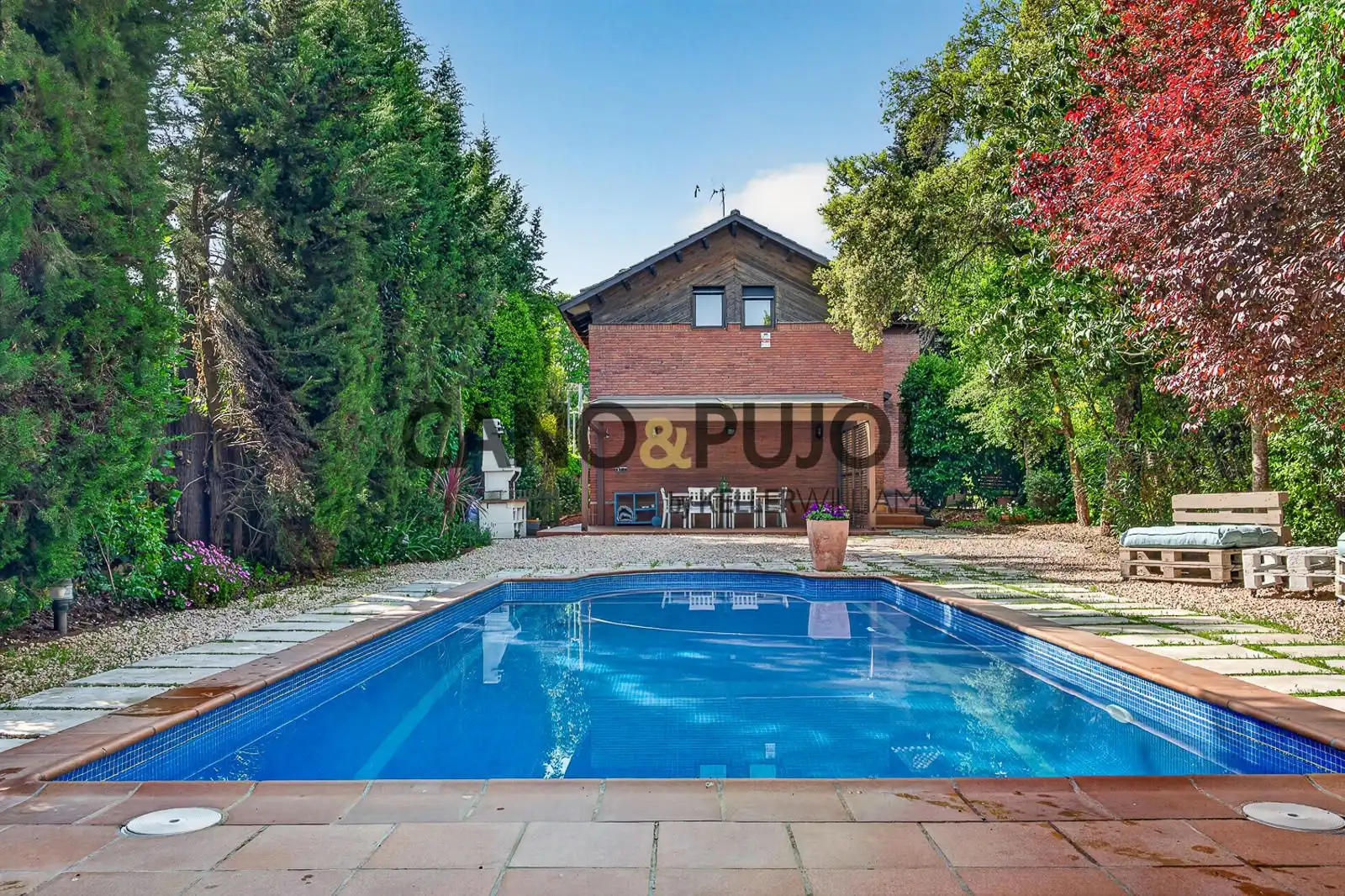 Piscina de Casa o xalet en venda en Sant Cugat del Vallès amb Aire condicionat, Calefacció i Terrassa