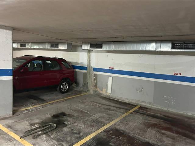 Garaje en Venta en Calafell Residencial