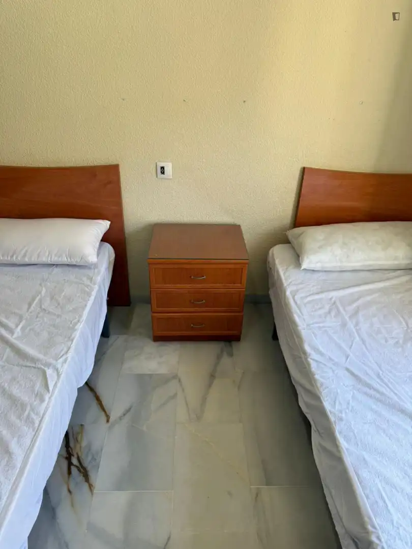 Habitación en Ciudad Jardín - Tagarete - El Zapillo