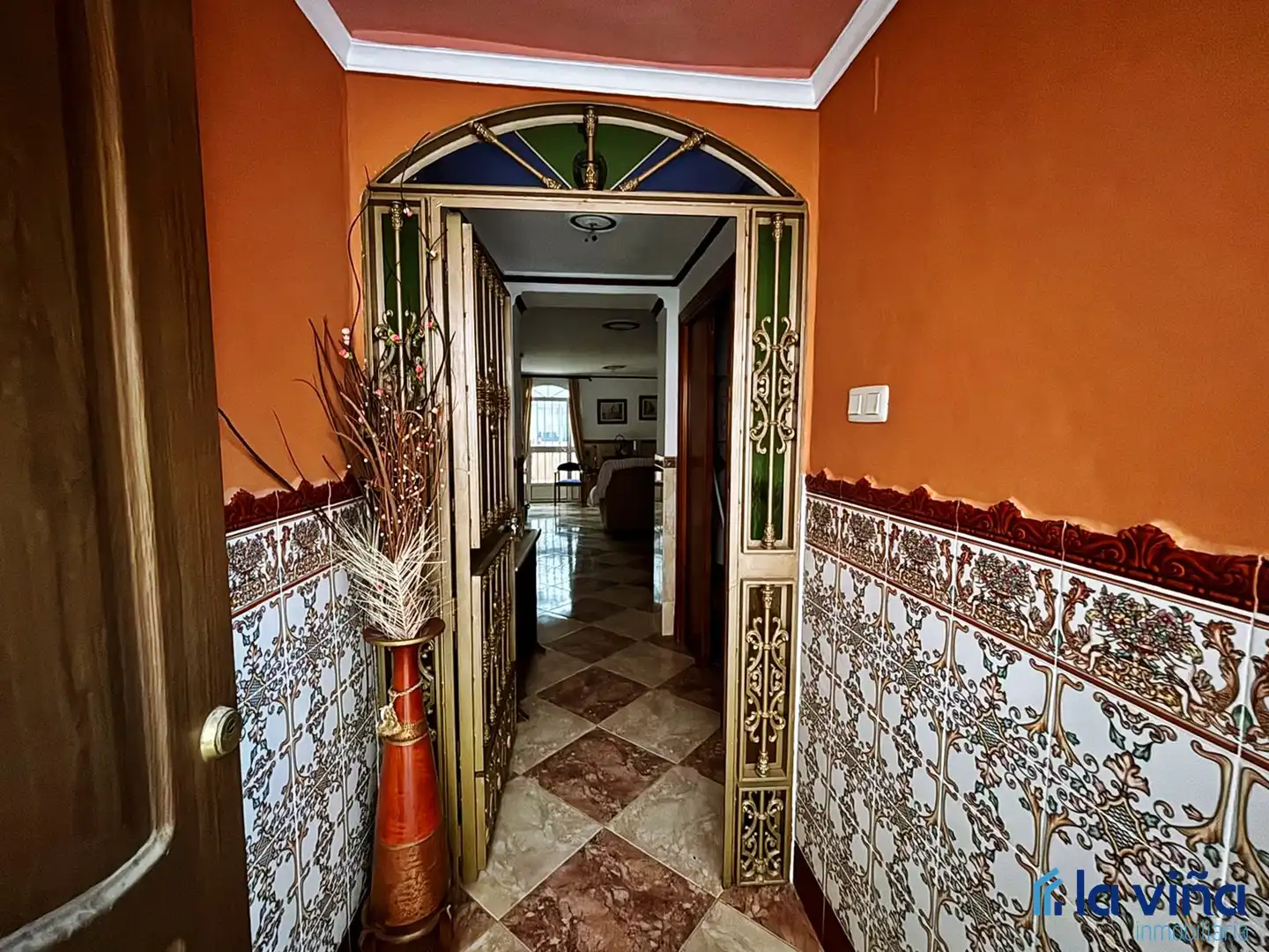 Casa adosada en venta en Encinas Reales con Aire acondicionado, Terraza y Trastero